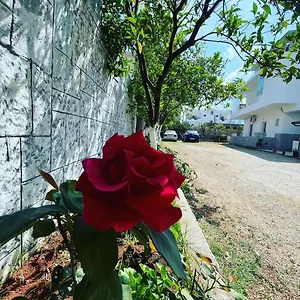  Bed & Breakfast Era Albania